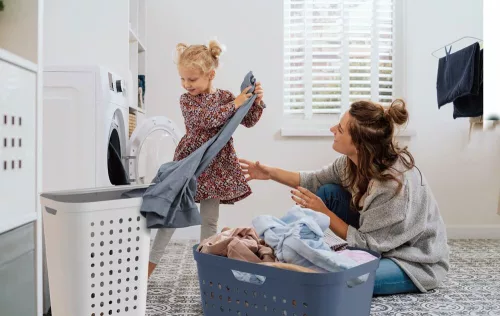 Rotho Jona műanyag szennyestartó 55 L - fehér