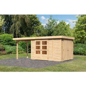 Karibu Retola 4. Lapostetős nagyméretű kerti ház beépített oldalsó tárolóval, bővítménnyel/terasszal, natúr fából 537 cm x 246 cm